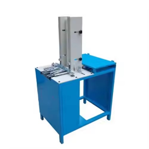 Factory Sales Rubber PVC Flip Flop Strap Attaching Machine Plastic Slipper Making Machine